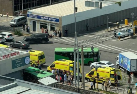 Дүкенге соғылған автобус: зардап шеккендердің саны өсті