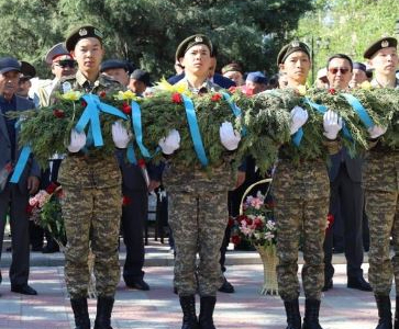 ТҮРКІСТАН: Төлебиде жеңіс күніне арналған меркелік іс-шара өтті