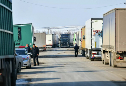 Қазақстан мемлекеттік шекарадағы 12 автомобиль өткізу бекетін ашады