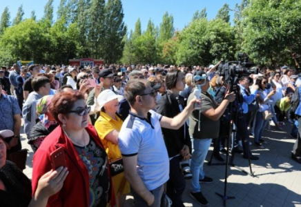 Митинг туралы заң жобасы неге карантинде қабылданғаны белгілі болды