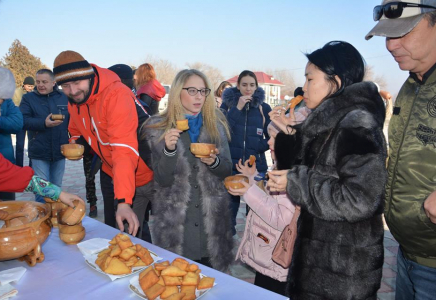 ​Запашный циркі - Отырар жерінде