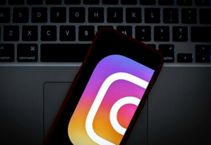 Instagram қайтыс болған адамдардың профильдерін белгілейді