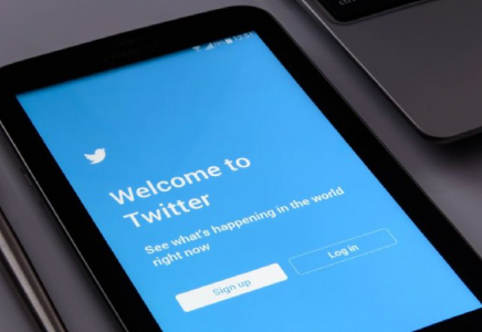 Twitter әлеуметтік желісі ақылы болуы мүмкін