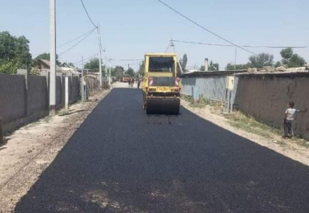 ТҮРКІСТАН: Жетісайда жол жөндеу жұмыстары қарқынды жүргізілуде