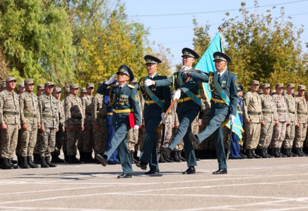 ЖАУЫНГЕРЛІК ТУ ШЫМКЕНТ ҚАЛАСЫНЫҢ АУМАҚТЫҚ ҚОРҒАНЫС БРИГАДАСЫНА ТАБЫСТАЛДЫ