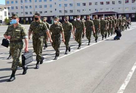 Әскери борышты өтеу мерзімі ұзартылды деген рас па?  