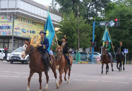 ТҮРКІСТАН: Сарыағашта рәміздер мерекесі тойланды