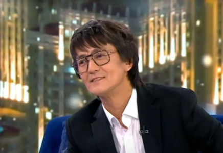 «Балон қайықпен өттік»: Еркін Нұржанов клипке түсу үшін Өзбекстан шекарасын заңсыз кесіп өткен (ВИДЕО)