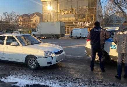 Шымкентте жаяу жүргіншіні қағып, қашып кеткен жүргізуші ұсталды