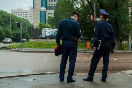 ​Денис Теннің өлімінен кейін алматылық полицейлердің жалақысын көтеру ұсынылды