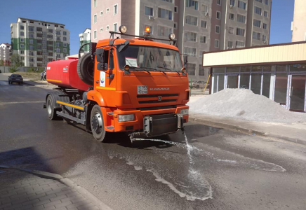 ШЫМКЕНТ: Қаратау ауданындағы көп қабатты үйлер маңы залалсыздандырылды