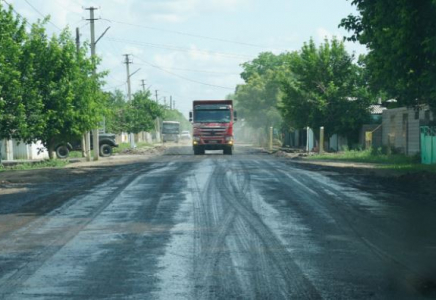 ТҮРКІСТАН: Келестік ауылда 5 көшеге асфальт төселеді