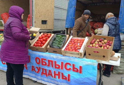 ТҮРКІСТАН: Әр демалыс күндері ауыл шаруашылық өнімдерінің жәрменкесі өтіп жатыр