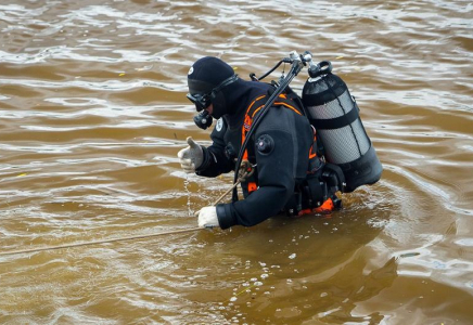 Жайық өзенінен 20 жастағы әйелдің денесі табылды