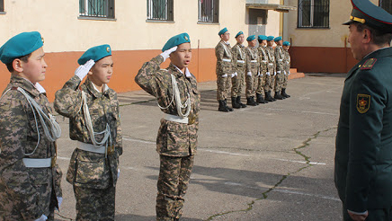 Шымкент мектептерінде кадет сыныбы ашылды