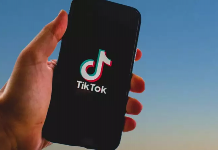 TikTok Ресейде жұмысын уақытша тоқтатады