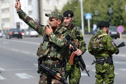 ​Белгісіз біреулер полиция бөлімшесіне шабуыл жасады