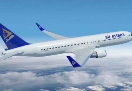 Air Astana ұшағына найзағай түсіп, рейс кейінге шегерілген