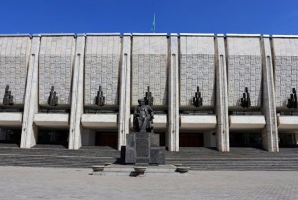 Мұхтар Әуезов атындағы Қазақ драма театрына жаңа директор тағайындалды 