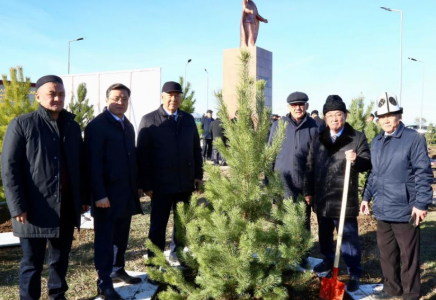 ТҮРКІСТАН: Түлкібаста Тұрар Рысқұловтың 130 жылдық мерейтойы өтті