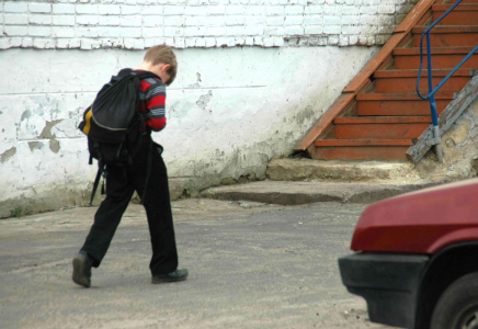  Бала жоғалды: Арыста балалар үйінің тәрбиеленушісі сыныптасына өкпелеп кетіп қалған